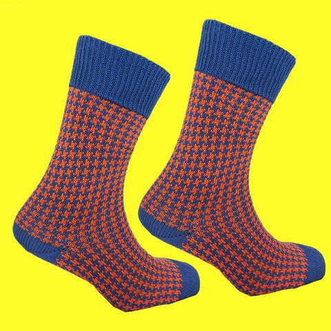 Houndstooth sock siez 7-11, Blue and Orange.