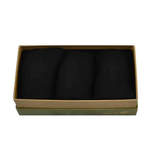 Simple black socks